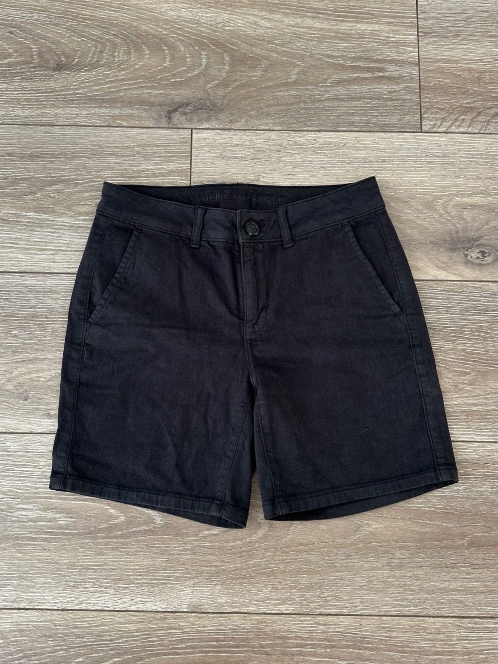 American Eagle Outfitters Black Women’s Shorts Size 2